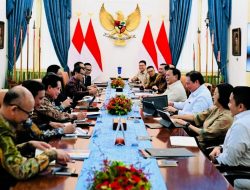 Bersama Jajaran Kabinet, Prabowo Bahas Respons Ekonomi Global dan Kebijakan Tarif
