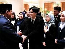 Prabowo Disambut Hangat Dan Penuh Antusias Sejumlah Diaspora Indonesia di Kairo