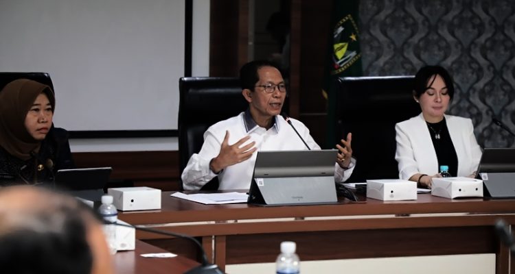 Wako Amsakar Dan Wawako Batam Li Claudia Dorong Gaya Kepemimpinan Situasional