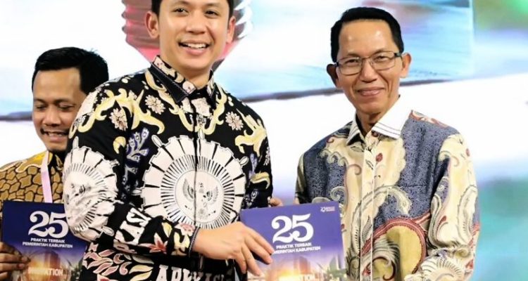 Rakernas APKASI XVII di Batam, Amsakar Tegaskan Pentingnya Kolaborasi Antarkepala Daerah